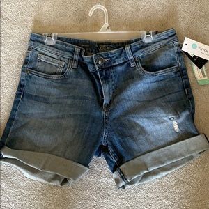 Kut from the Kloth boyfriend short